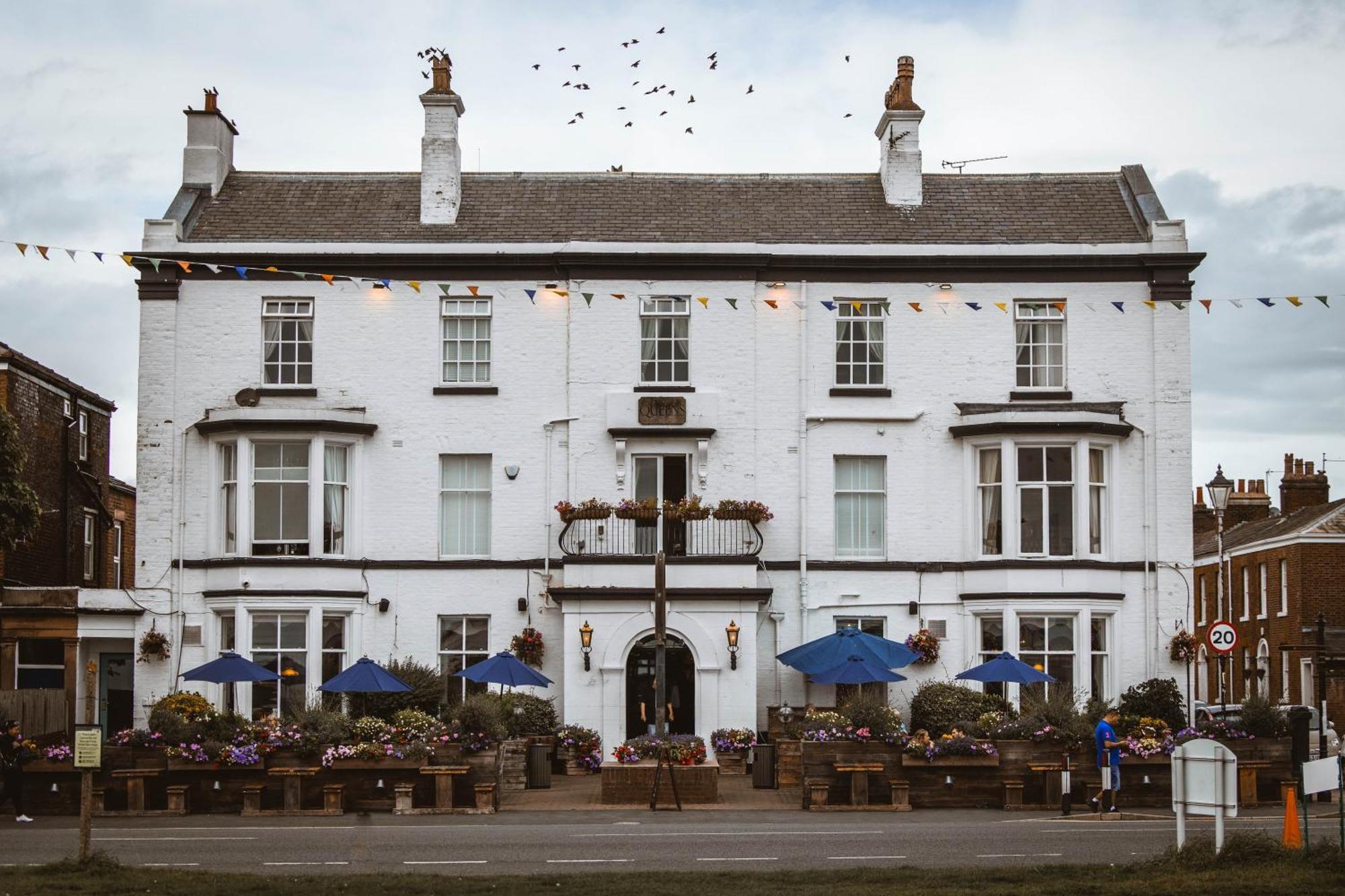 The Queens Hotel Lytham St Annes Exterior photo